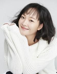 嫣然儿个人资料,才华横溢的年轻歌手，闪耀舞台的璀璨新星